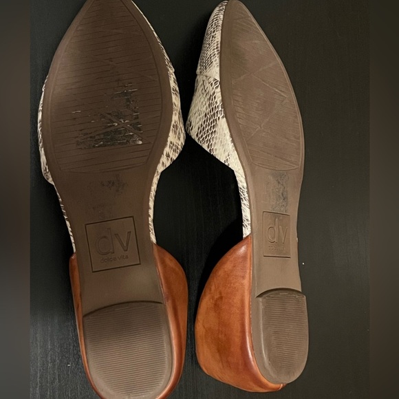 DV by Dolce Vita Snakeskin Flats - Picture 10 of 10